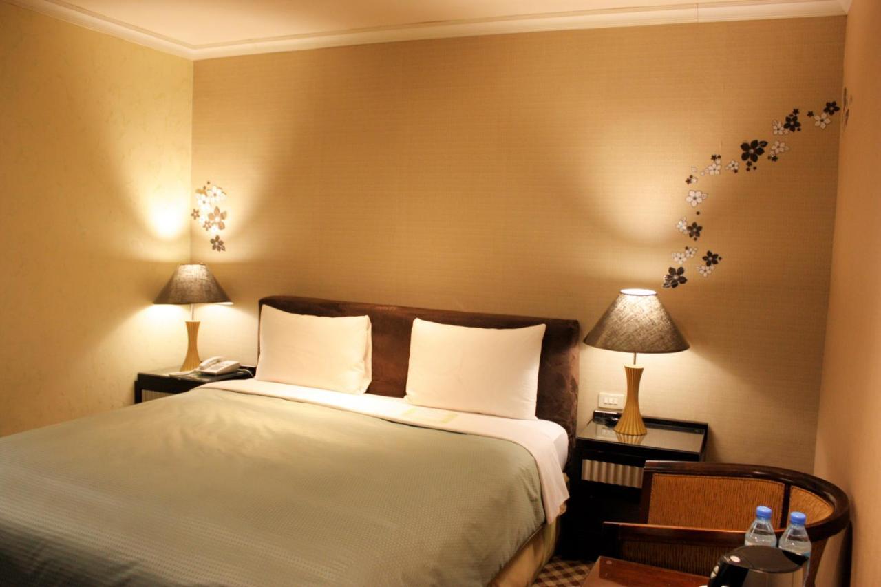 Astar Hotel Тайбей Екстер'єр фото