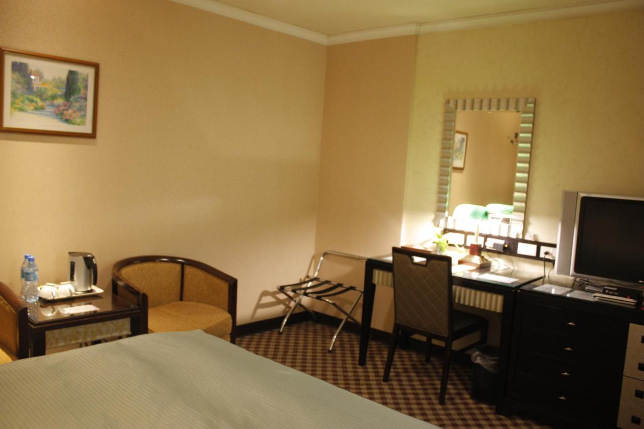 Astar Hotel Тайбей Екстер'єр фото