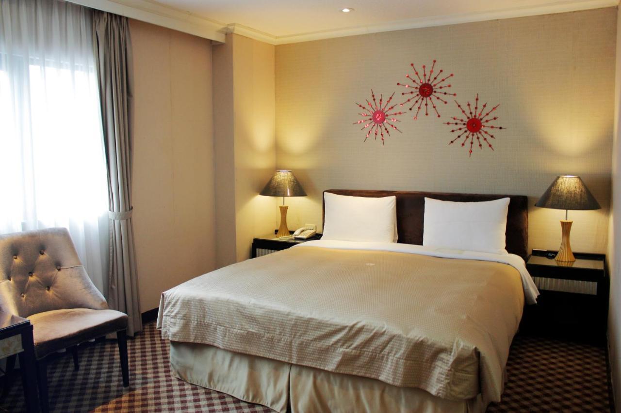 Astar Hotel Тайбей Екстер'єр фото